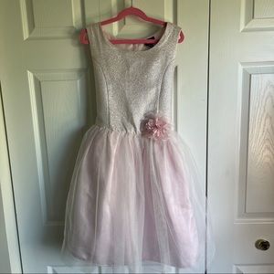 Lilt formal dress blush w/ silver top organza skirt & tulle underline skirt sz16